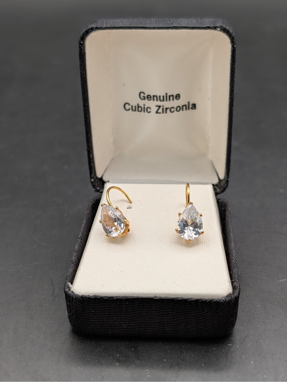 Vintage Gold Tone CZ Pear Cut Teardrop Leverback Dangle Earrings In Original Box